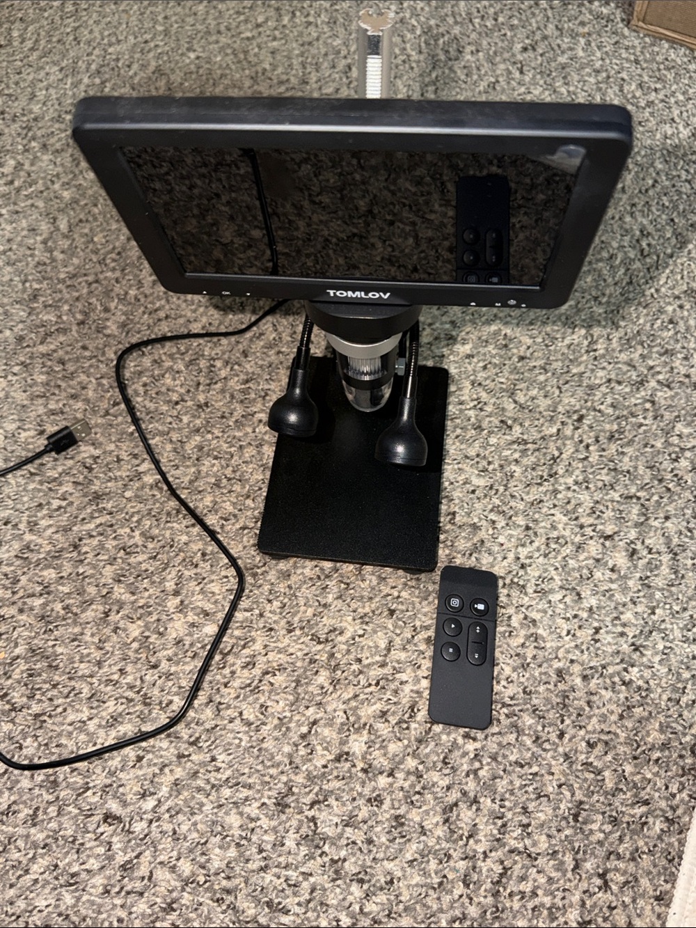 Black Digital Microscope with LCD Display and Remote